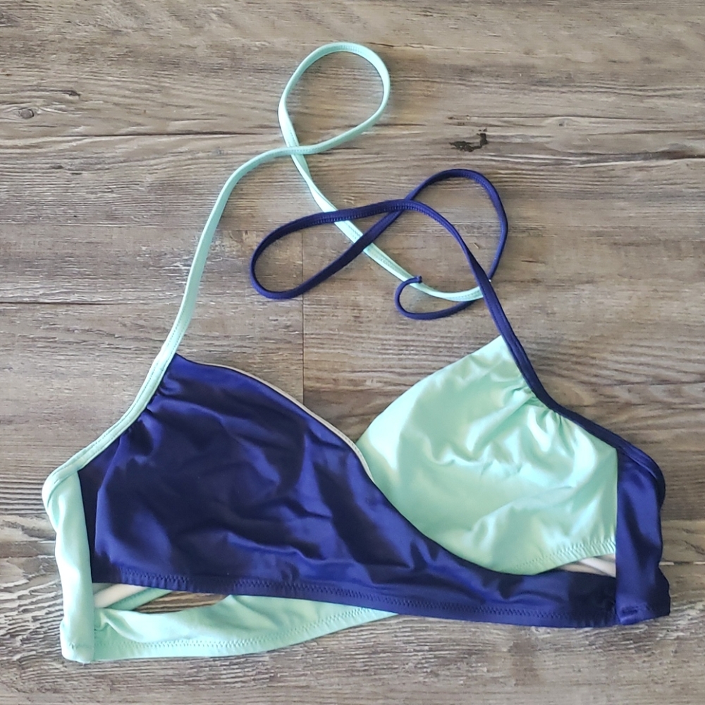 Bikini top